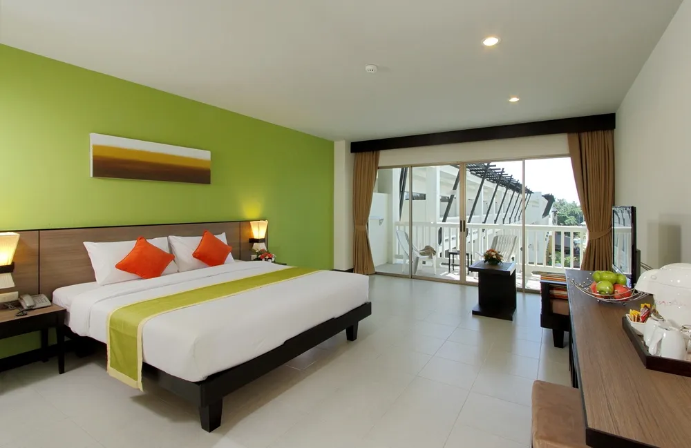 Kata Sea Breeze Resort фото 3