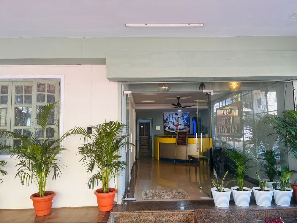 Nagas Hotel Satyavati фото 13