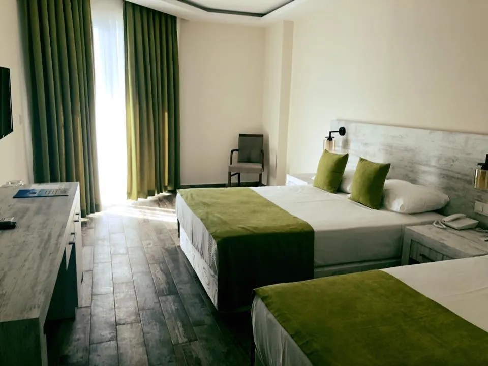 Club Turtas Beach Hotel фото 5