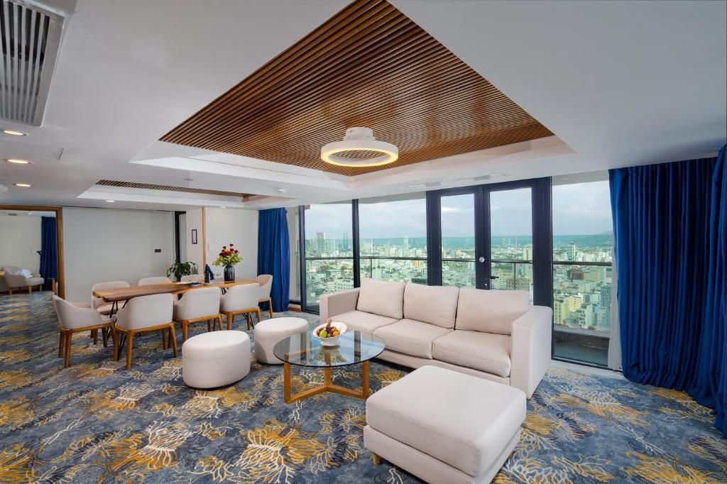 Sala Danang Beach Hotel фото 40