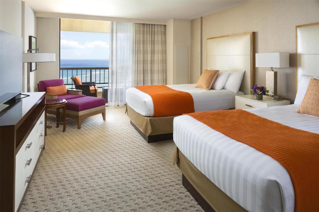 Hyatt Regency Waikiki Beach Resort and Spa фото 10