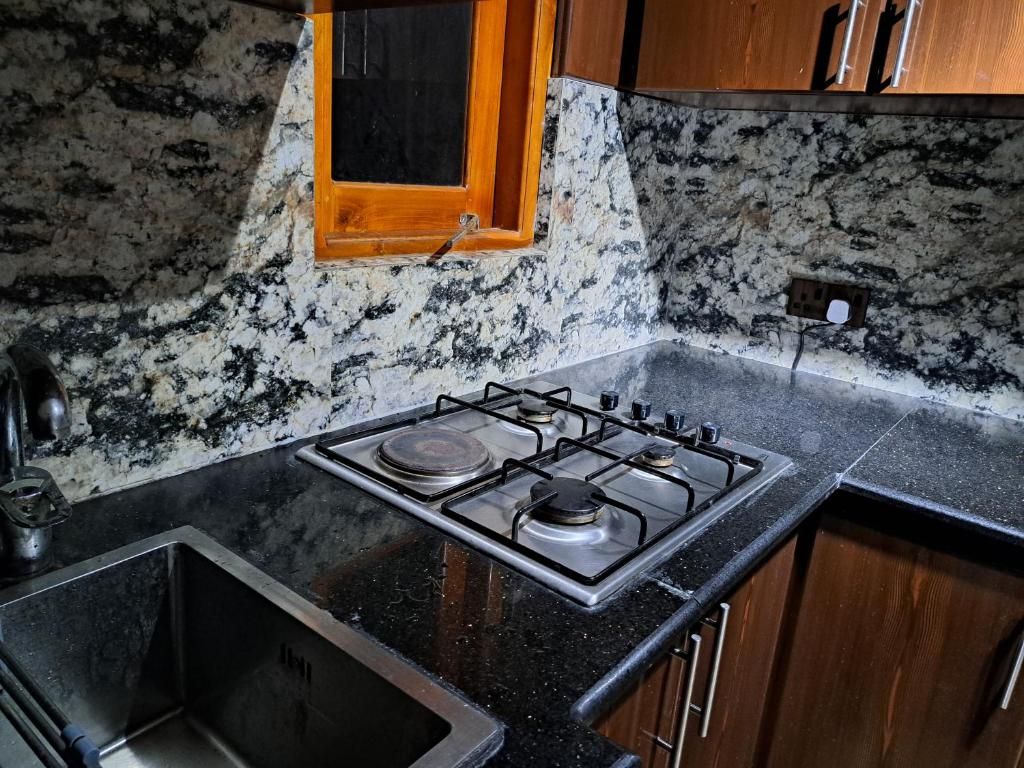 Guest House «The Surf Access Guest House» фото 38