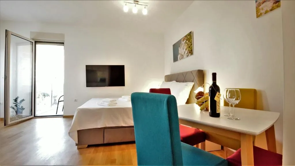 Kala Rooms & Suites фото 10