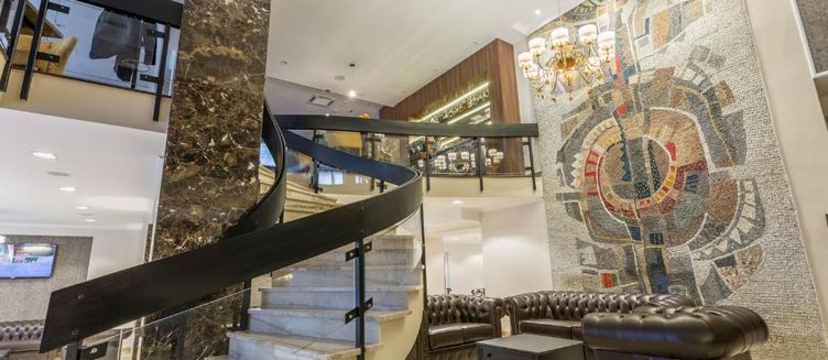 Фото отеля Hotel Royal Inn