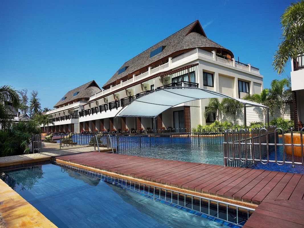 Lanta Cha Da Beach Resort and Spa фото 11