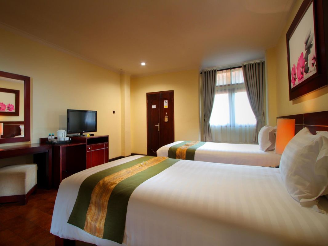 Adi Dharma Hotel Legian фото 33