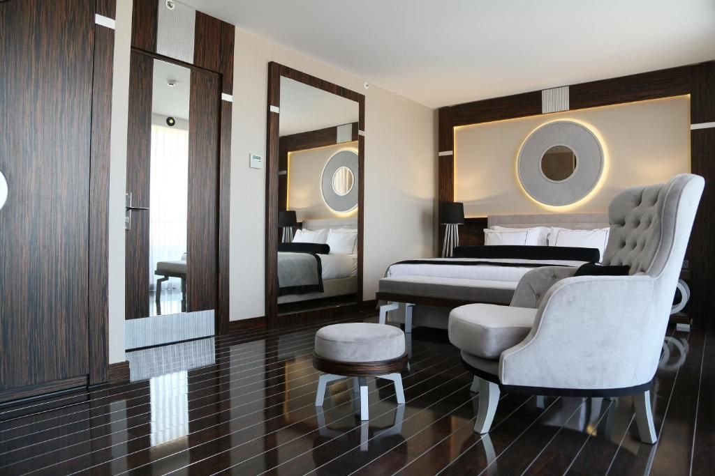Ramada Hotel & Suites by Wyndham Istanbul Sisli фото 33