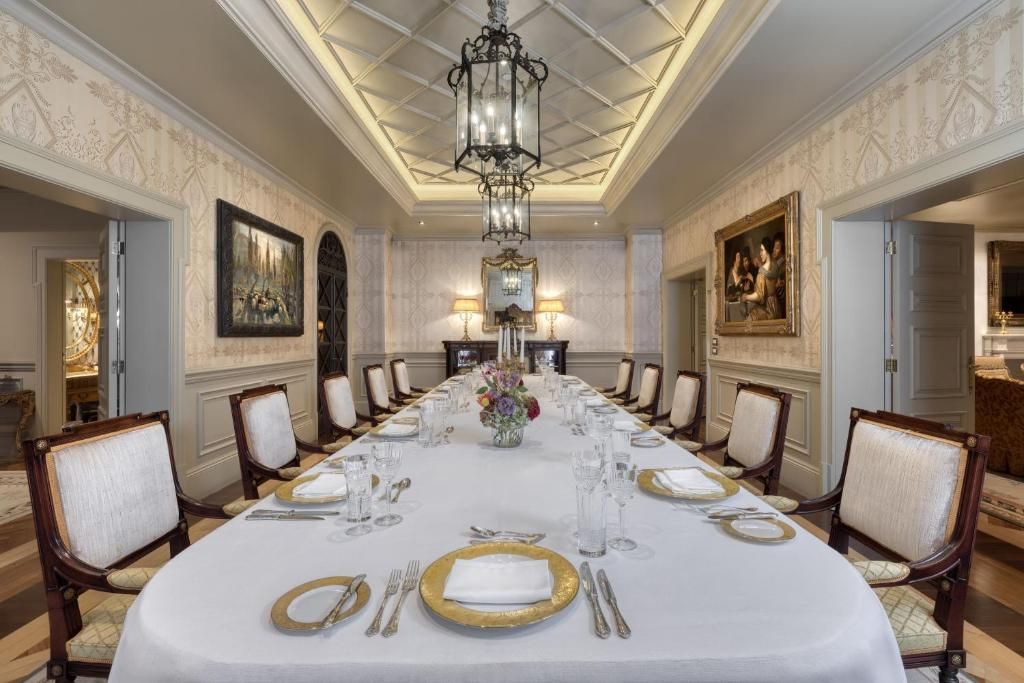Hotel Grande Bretagne, a Luxury Collection Hotel фото 48