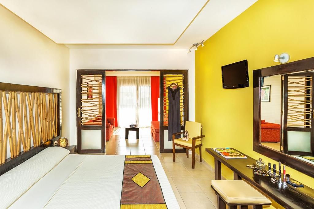 Xenios Possidi Paradise Hotel фото 42
