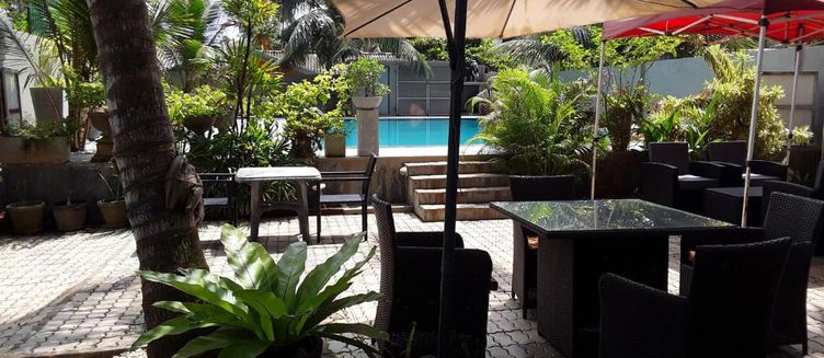 Фото отеля Karl Holiday Bungalow