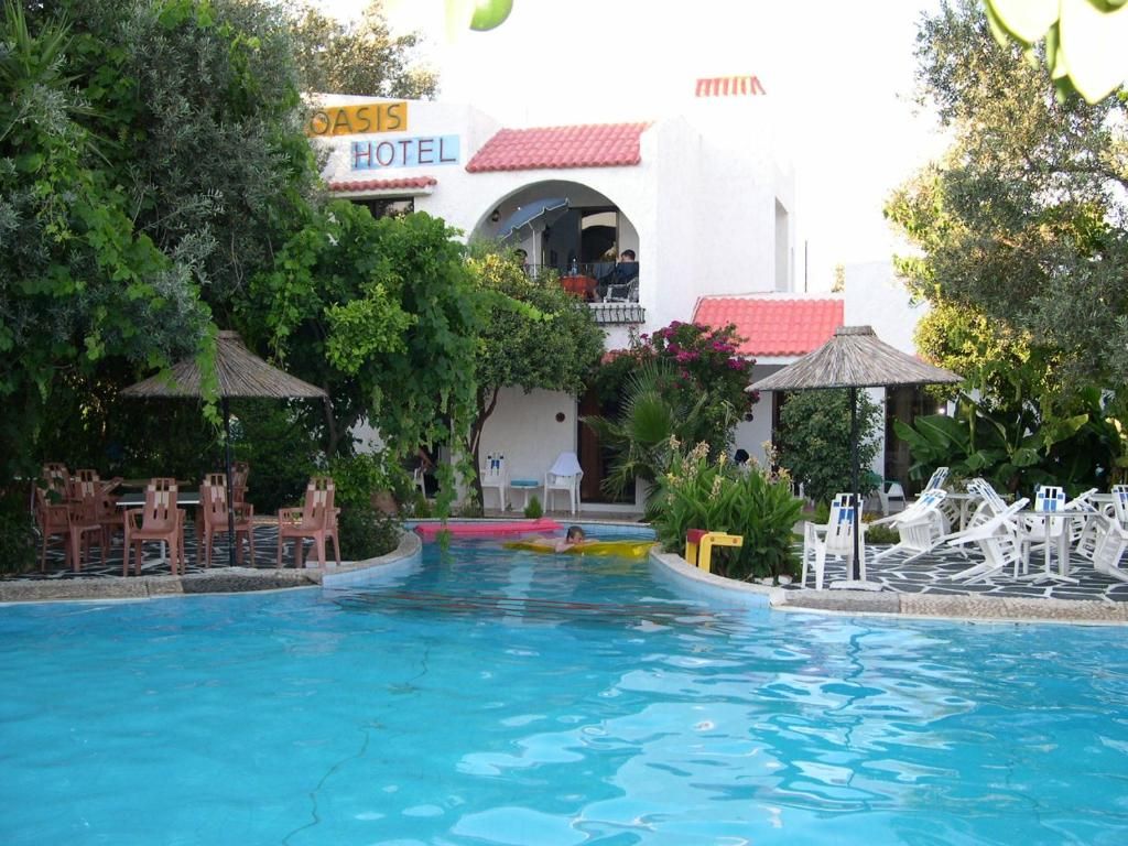 Oasis Hotel Bungalows фото 42