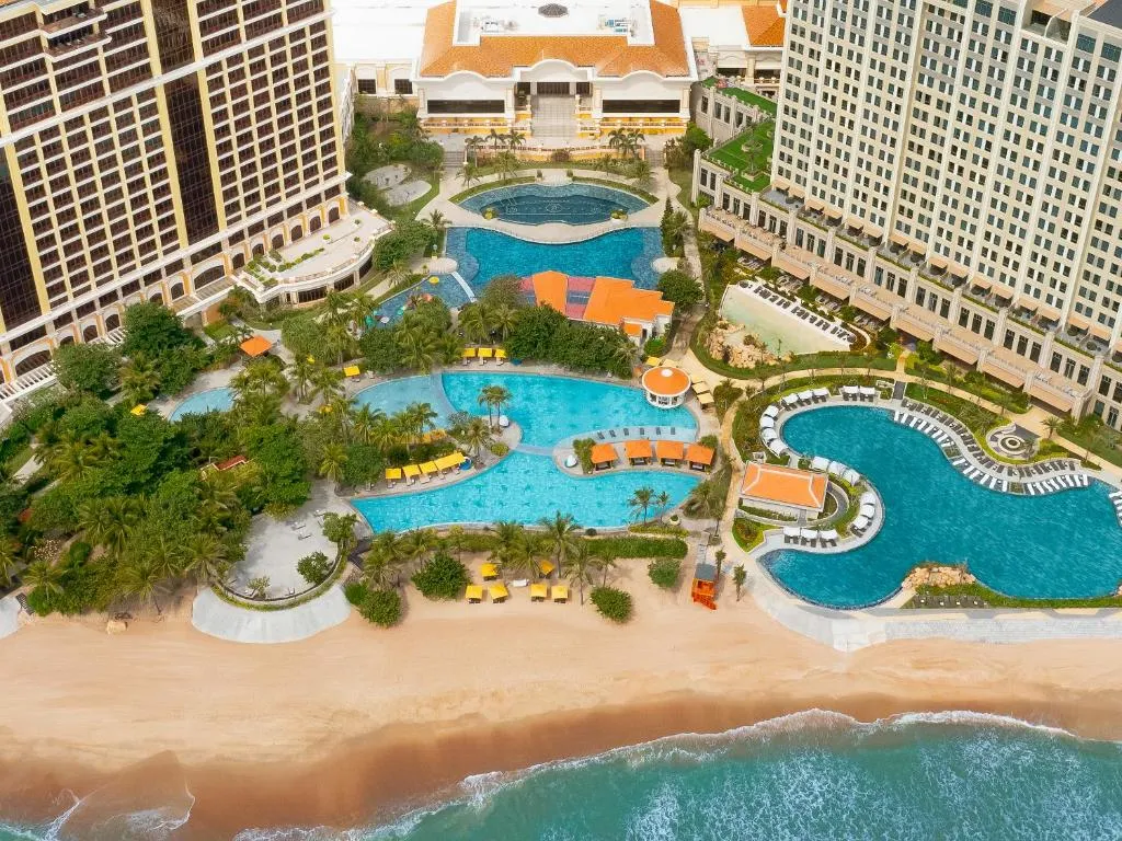 Holiday Inn Resort Ho Tram Beach фото 5