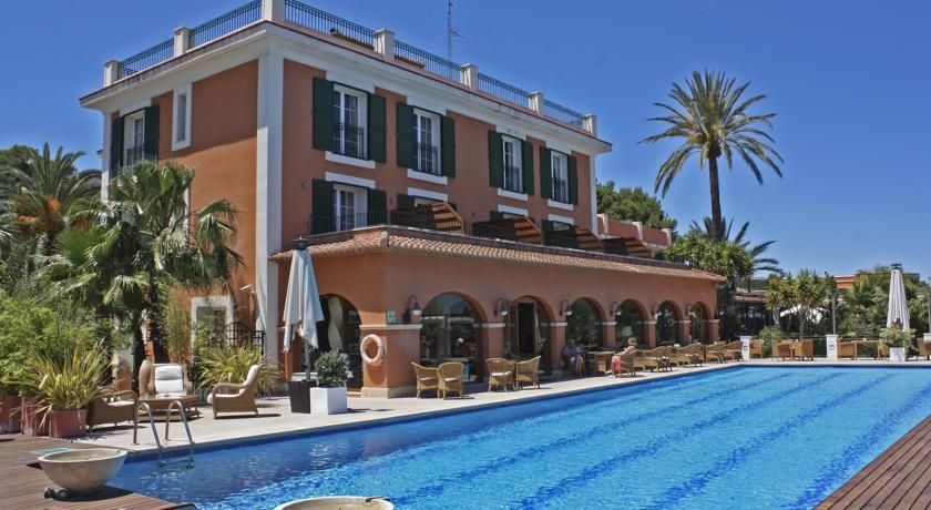 Hotel Les Rotes фото 0