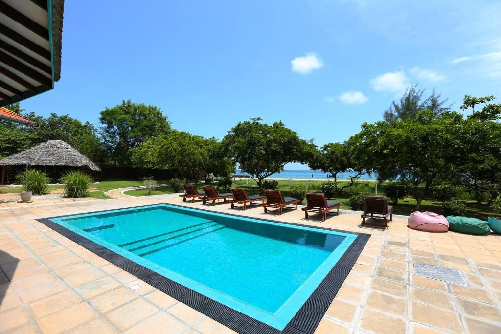 Kay Jay Beach House фото 6