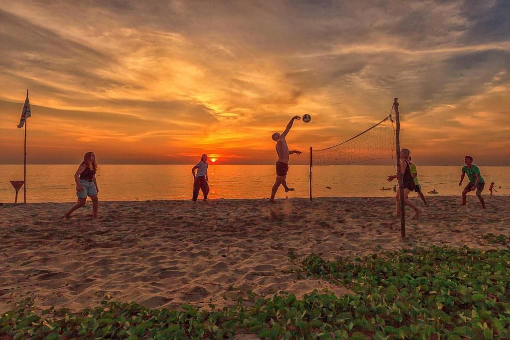 Lanta Klong Nin Beach Resort фото 38