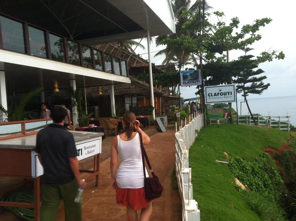 Clafouti Beach Resort фото 2