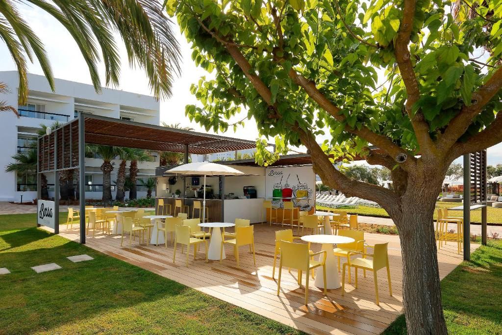 Grand Palladium Palace Ibiza Resort & Spa- All Inclusive фото 12