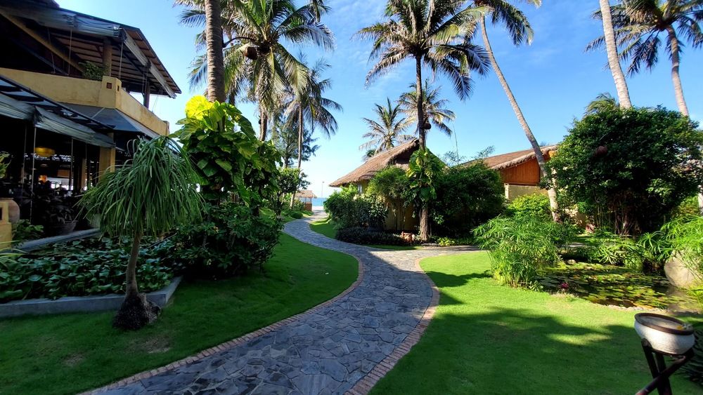 Bamboo Village Beach Resort & Spa фото 115