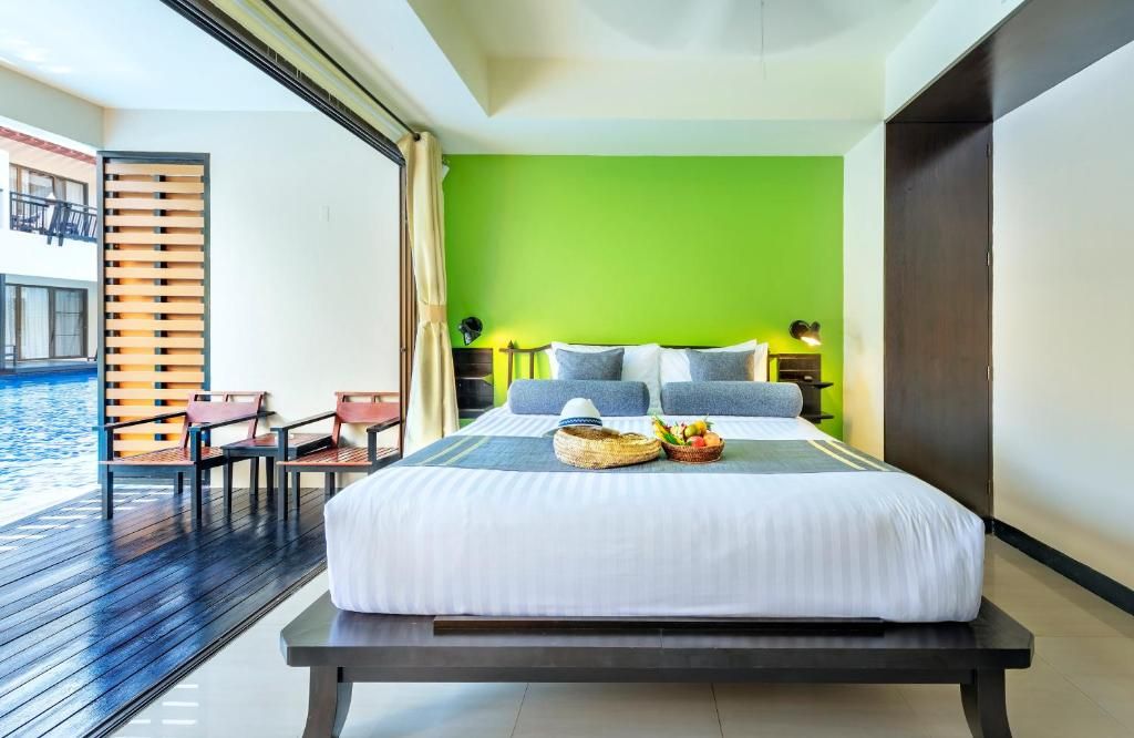 Lanta Cha Da Beach Resort and Spa фото 53