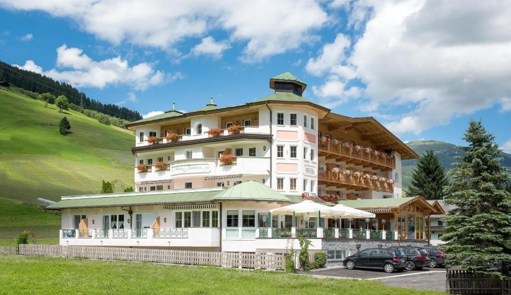 Landhotel Maria Theresia фото 2