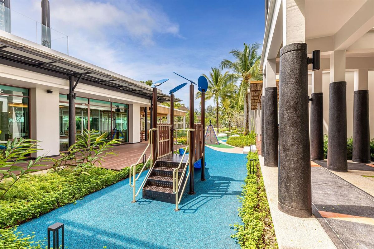 Outrigger Khao Lak Beach Resort фото 24
