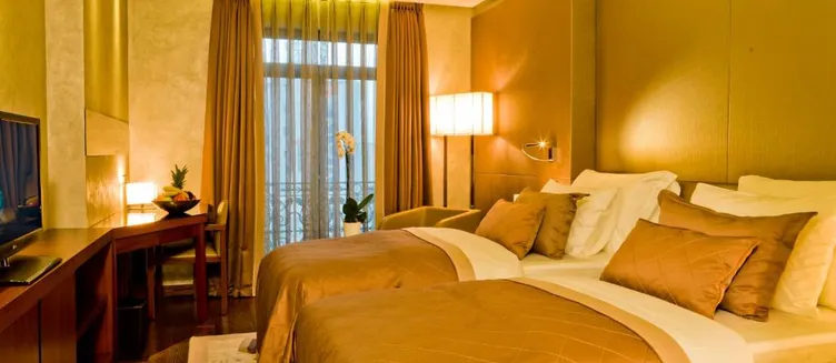 Фото отеля Lasagrada Hotel