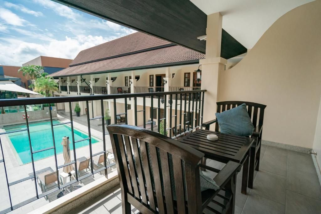 Naiya Buree Resort at Nai Harn Beach фото 33