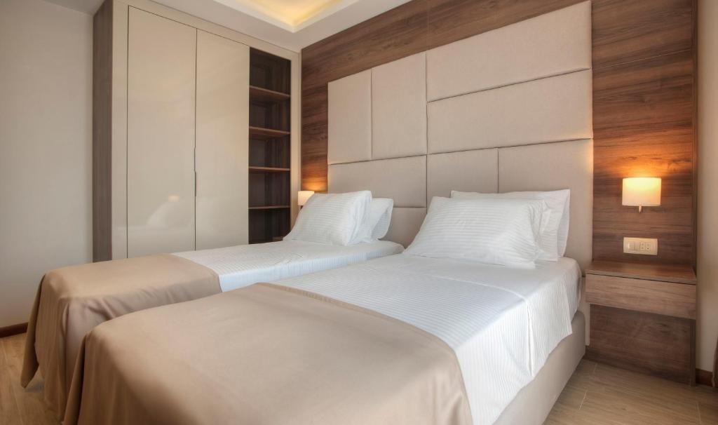 Hotel Twelve by Aycon фото 5