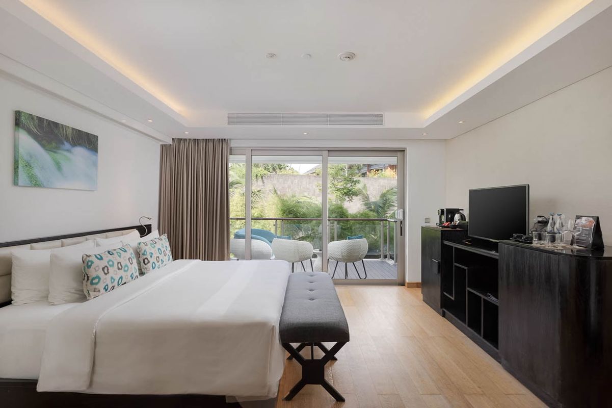 Double-Six Luxury Hotel Seminyak фото 2