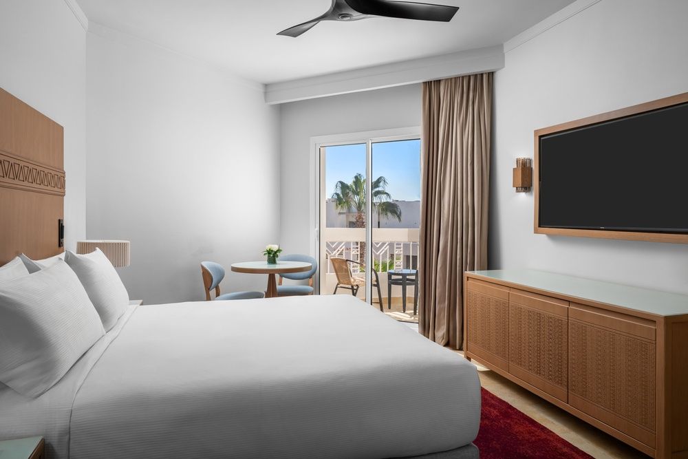 DoubleTree by Hilton Sharks Bay Resort фото 144