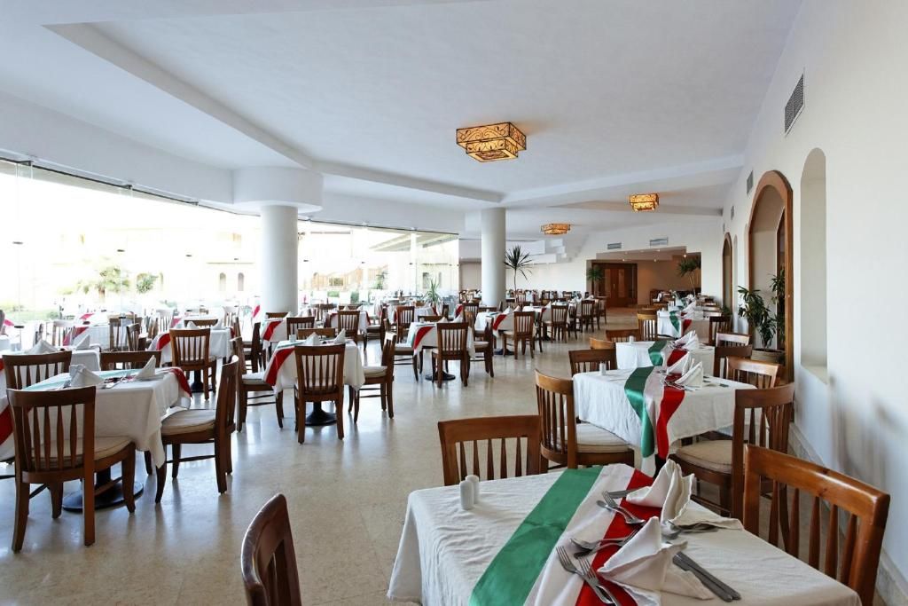 The Three Corners Fayrouz Plaza Beach Resort фото 85