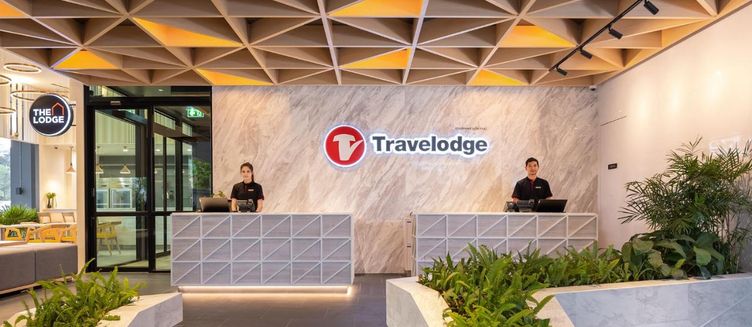 Фото отеля Travelodge Phuket Town