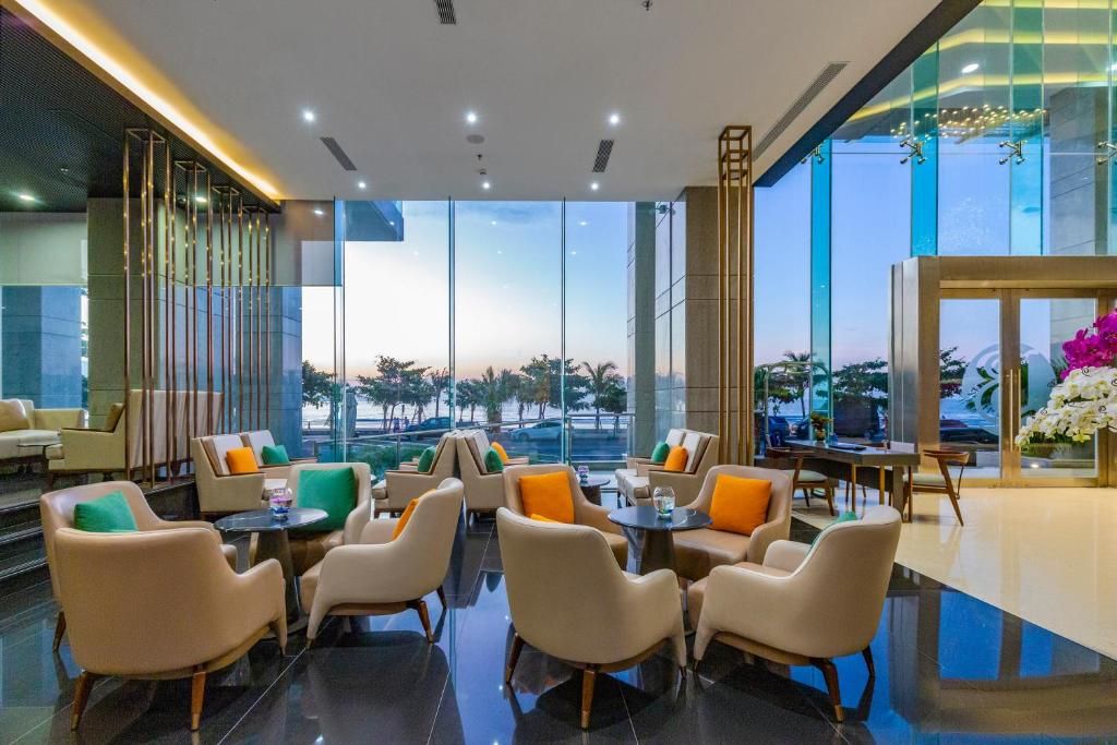 Le Sands Oceanfront фото 10