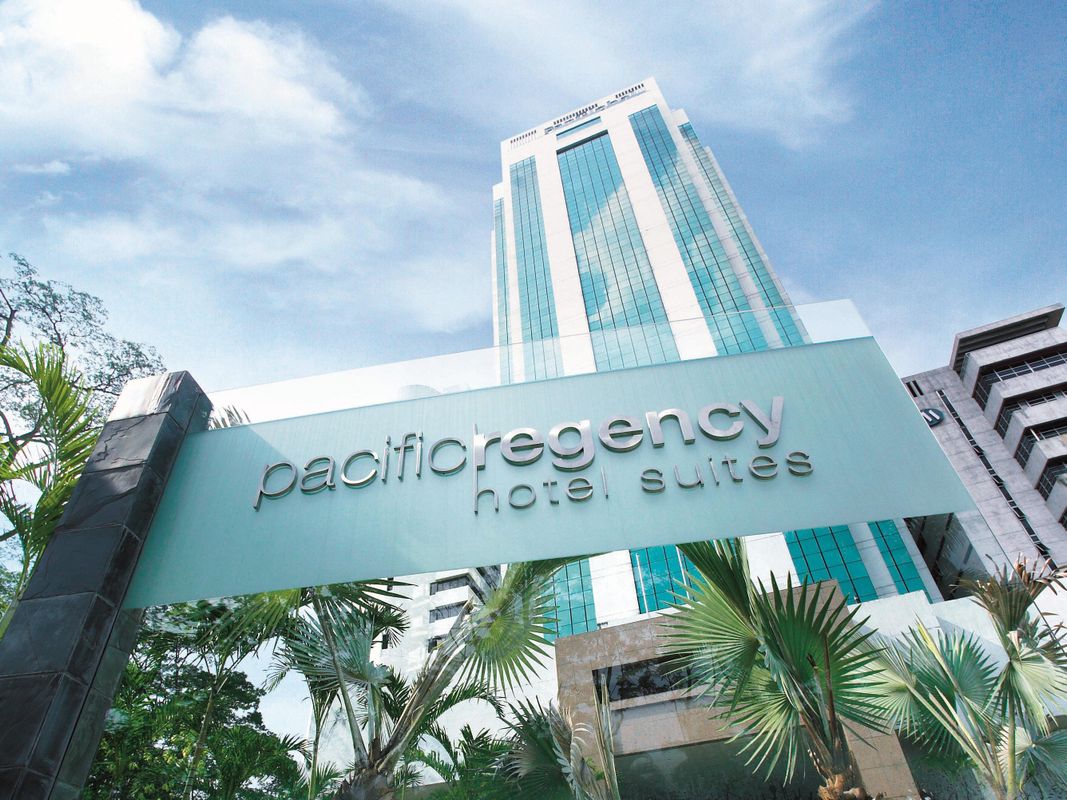 Pacific Regency Hotel Suites фото 22