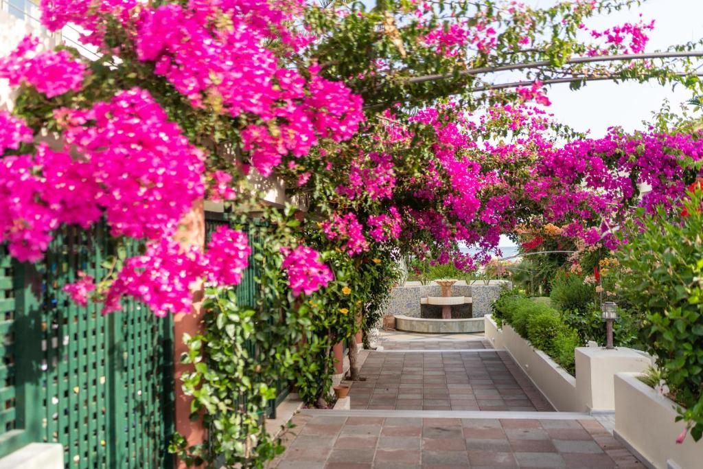 Hydramis Palace Beach Resort фото 61