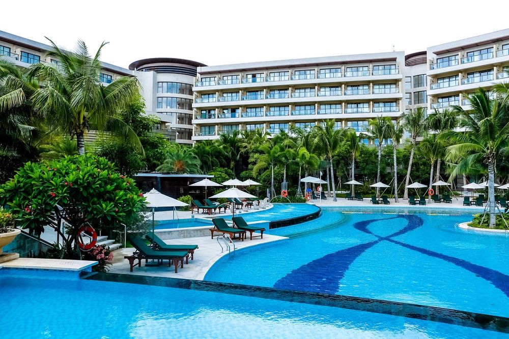 Thousand Cranes Sanya Yazhou Bay Int'l Exchange Centre, Curio by Hilton фото 40