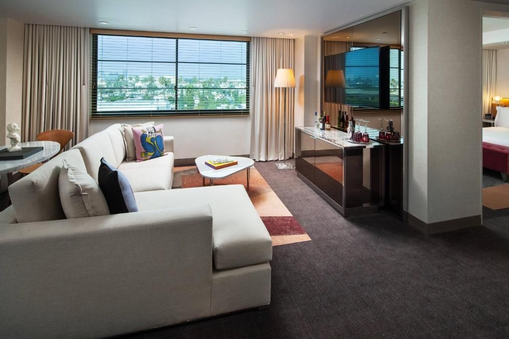 SLS Hotel, a Luxury Collection Hotel, Beverly Hills фото 21