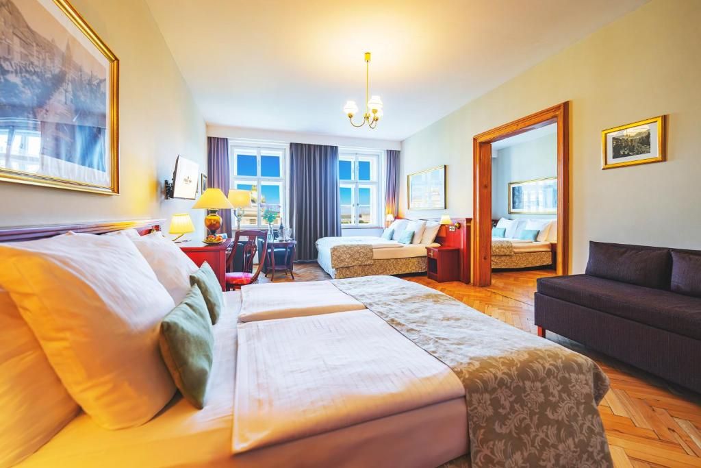 Wenceslas Square Hotel фото 24