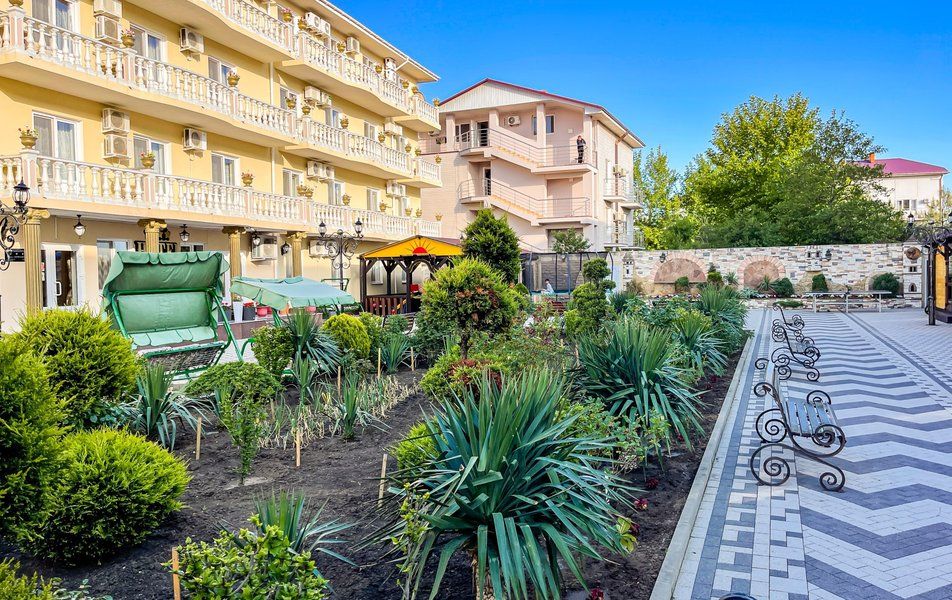 Anzhelina Family Hotel фото 17