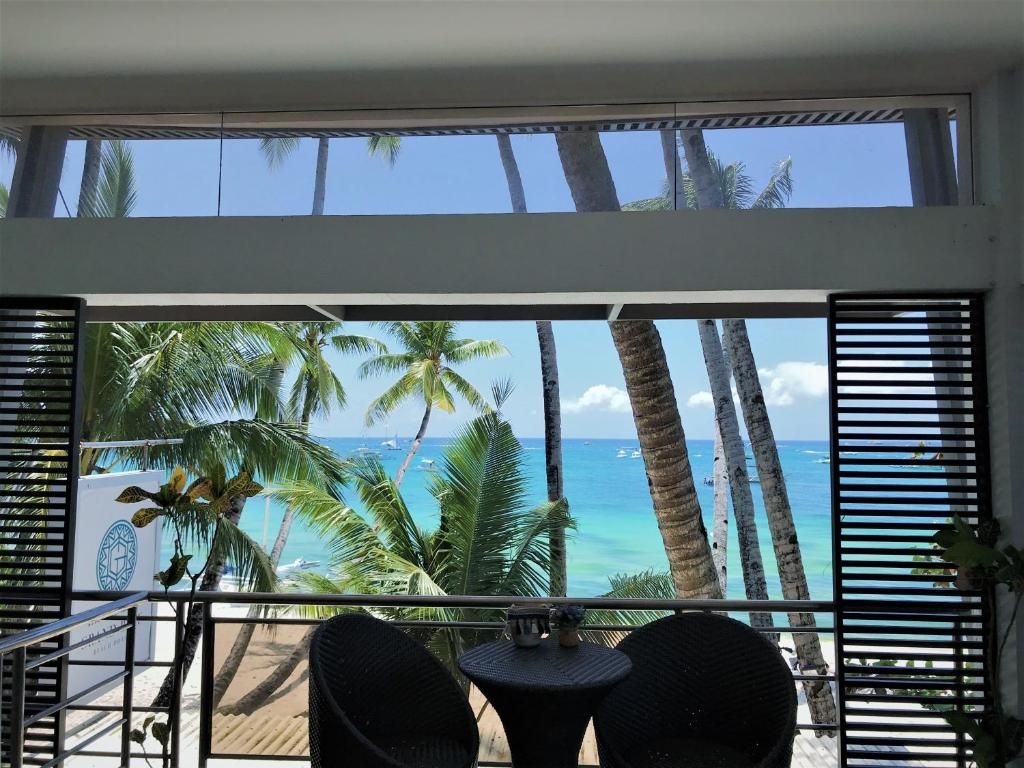 Grand Blue Beach Hotel фото 54