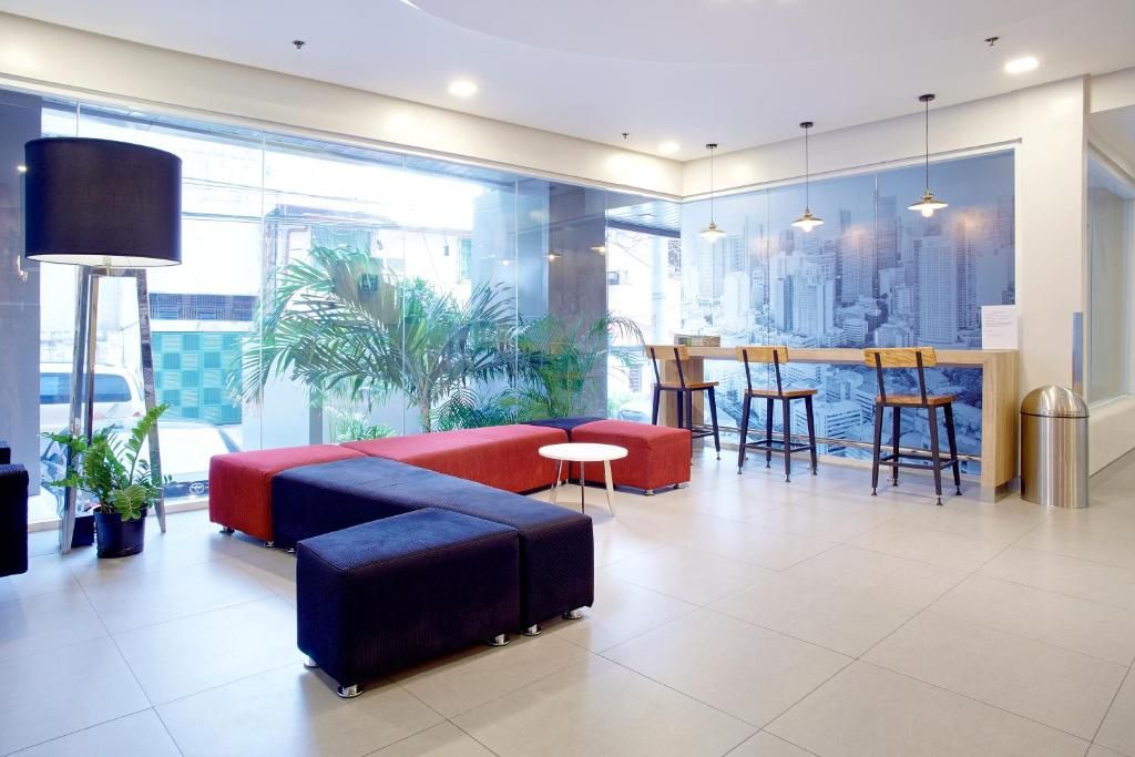 Red Planet Makati фото 33