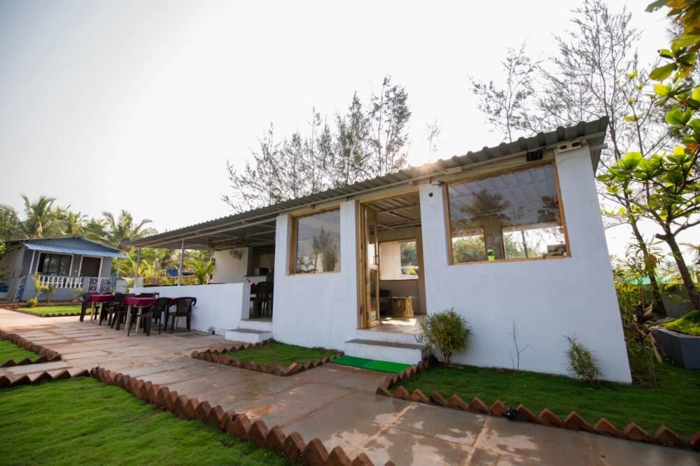 Treebo Trend Lands End Beach Resort фото 10