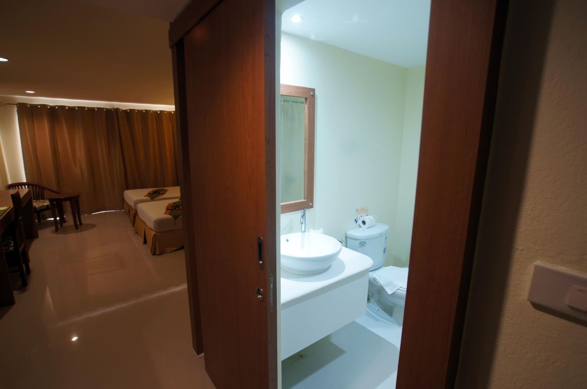 Khao Lak Sunset Resort фото 29