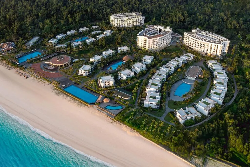 Melia Danang Beach Resort фото 6
