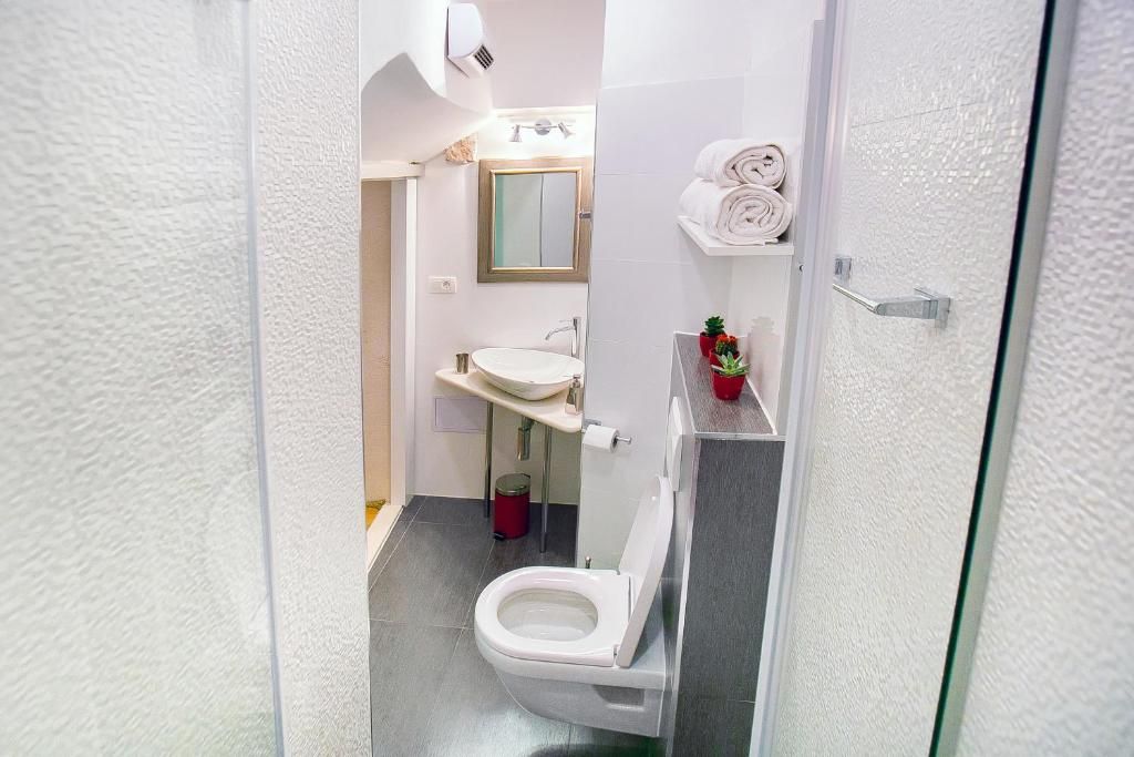 Get Split Luxury Apartment фото 11