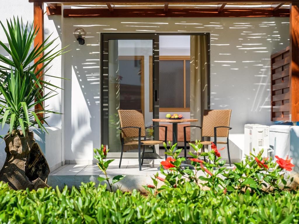 Annabelle Beach Resort фото 52