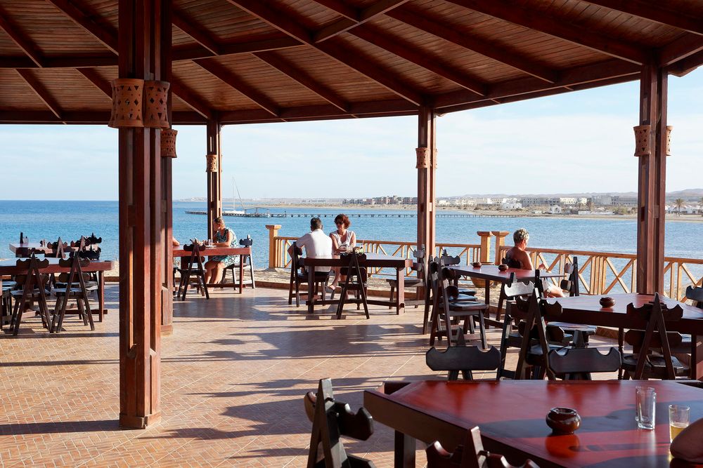 The Three Corners Equinox Beach Resort фото 43