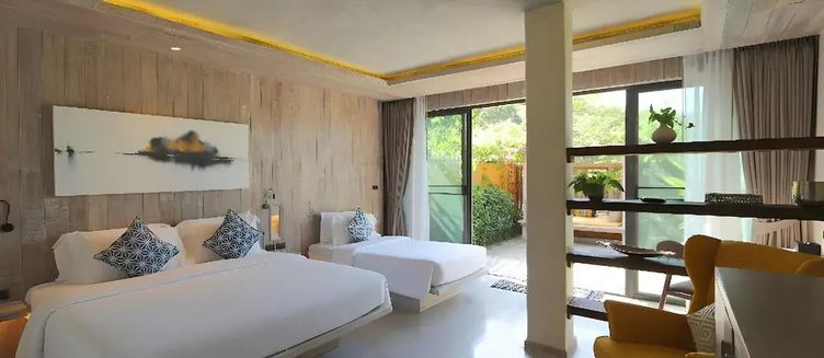 Фото отеля Курортный отель Dinso Resort & Villas Phuket, Vignette Collection by IHG