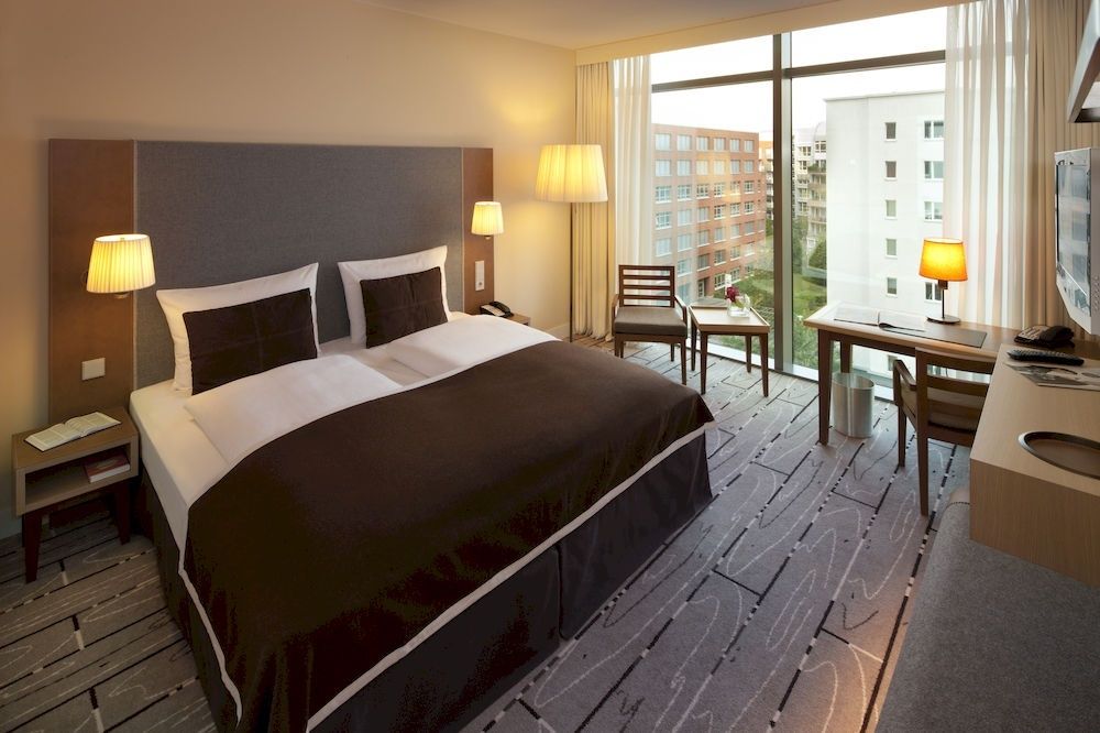 Radisson Blu Hotel фото 68