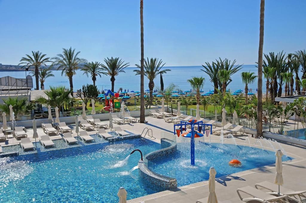 Nelia Beach Hotel фото 33